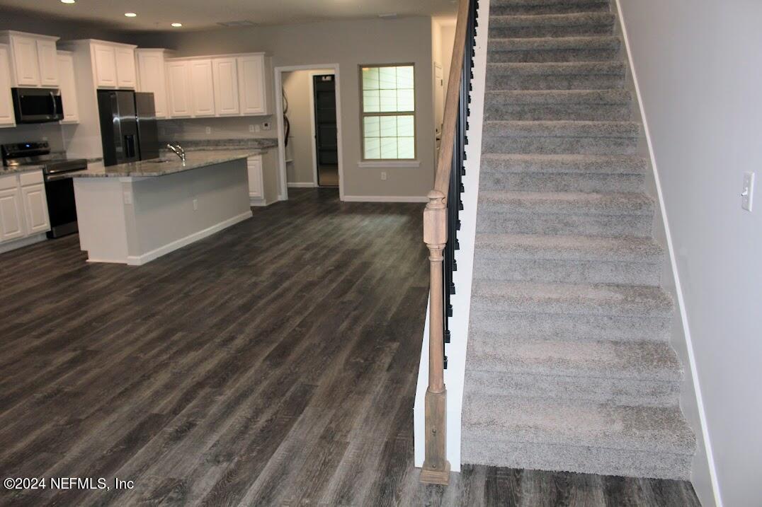 4146 Quiet Creek Loop, Unit 131 Middleburg, FL 32068 - Photo 10 of 39 IMG_9918
