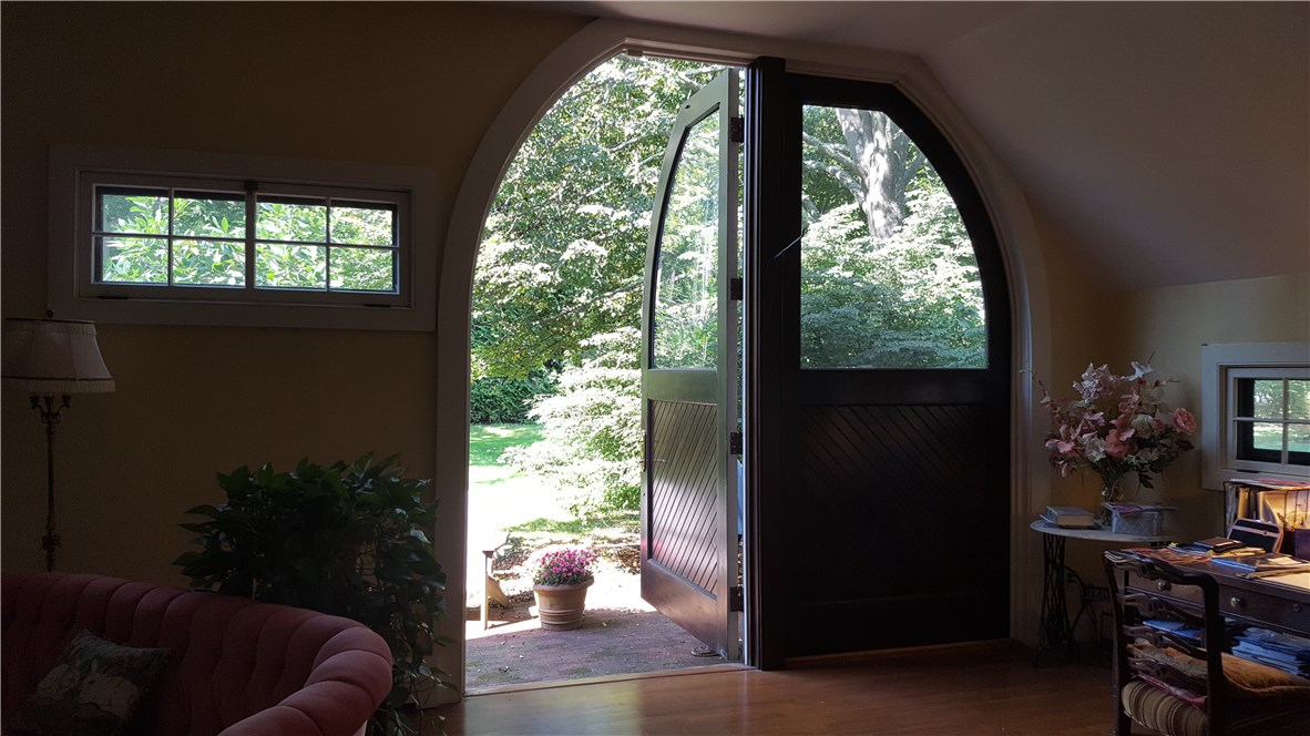 107 Old Beach Road, Unit 5 Newport, RI 02840 - Photo 23 of 30