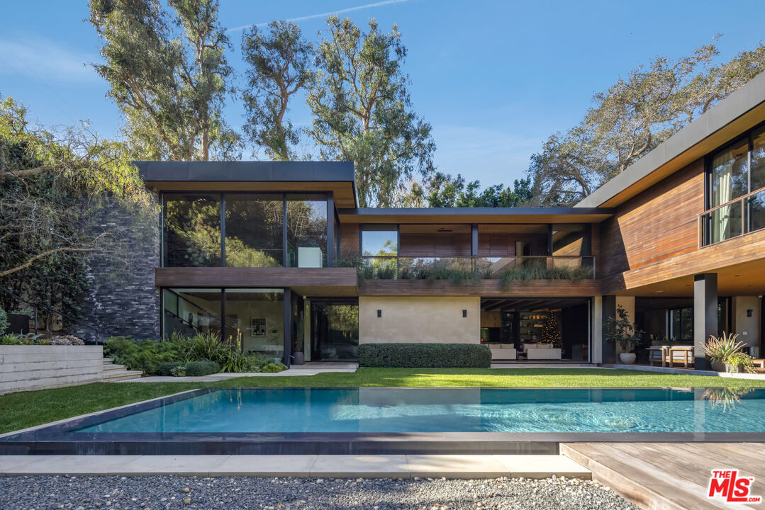 9551 Oak Pass Road Beverly Hills, CA 90210 - Photo 2 of 26