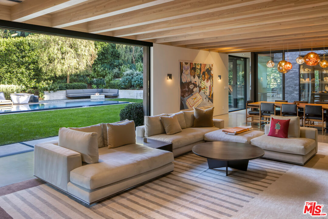 9551 Oak Pass Road Beverly Hills, CA 90210 - Photo 7 of 26