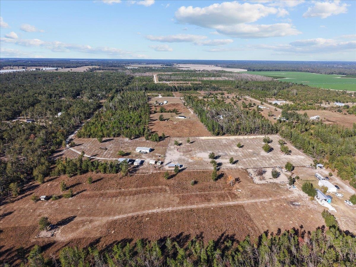1737 Northeast Beulah Church Road Lee, FL 32059 - Photo 18 of 45 Gallery Image 18