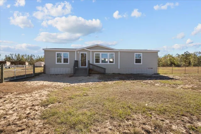 $299,900 | 1737 Northeast Beulah Church Road, Lee, FL 32059