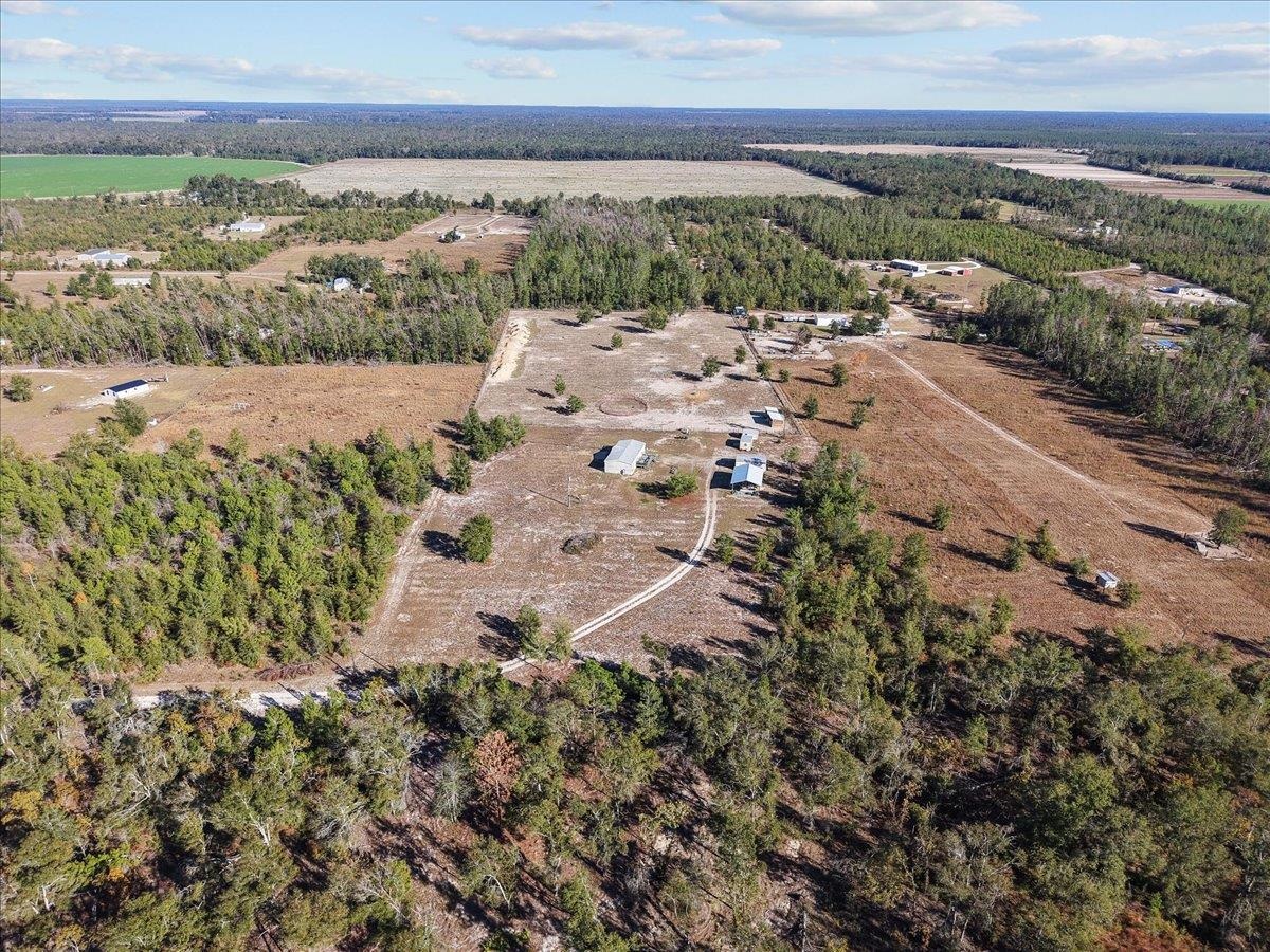 1737 Northeast Beulah Church Road Lee, FL 32059 - Photo 5 of 45 Gallery Image 5