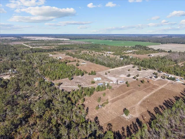 $299,900 | 1737 Northeast Beulah Church Road, Lee, FL 32059