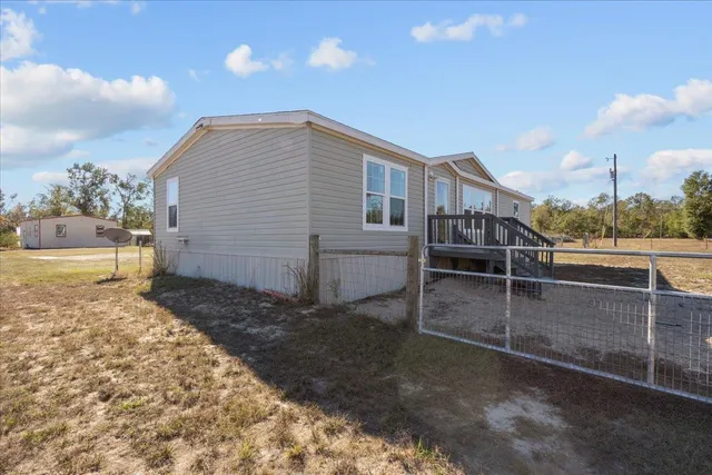 $299,900 | 1737 Northeast Beulah Church Road, Lee, FL 32059