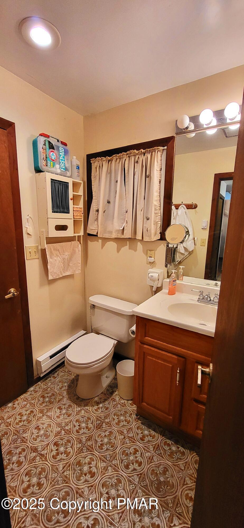 6298 Decker Road Bushkill, PA 18324 - Photo 22 of 65 20250131_175857