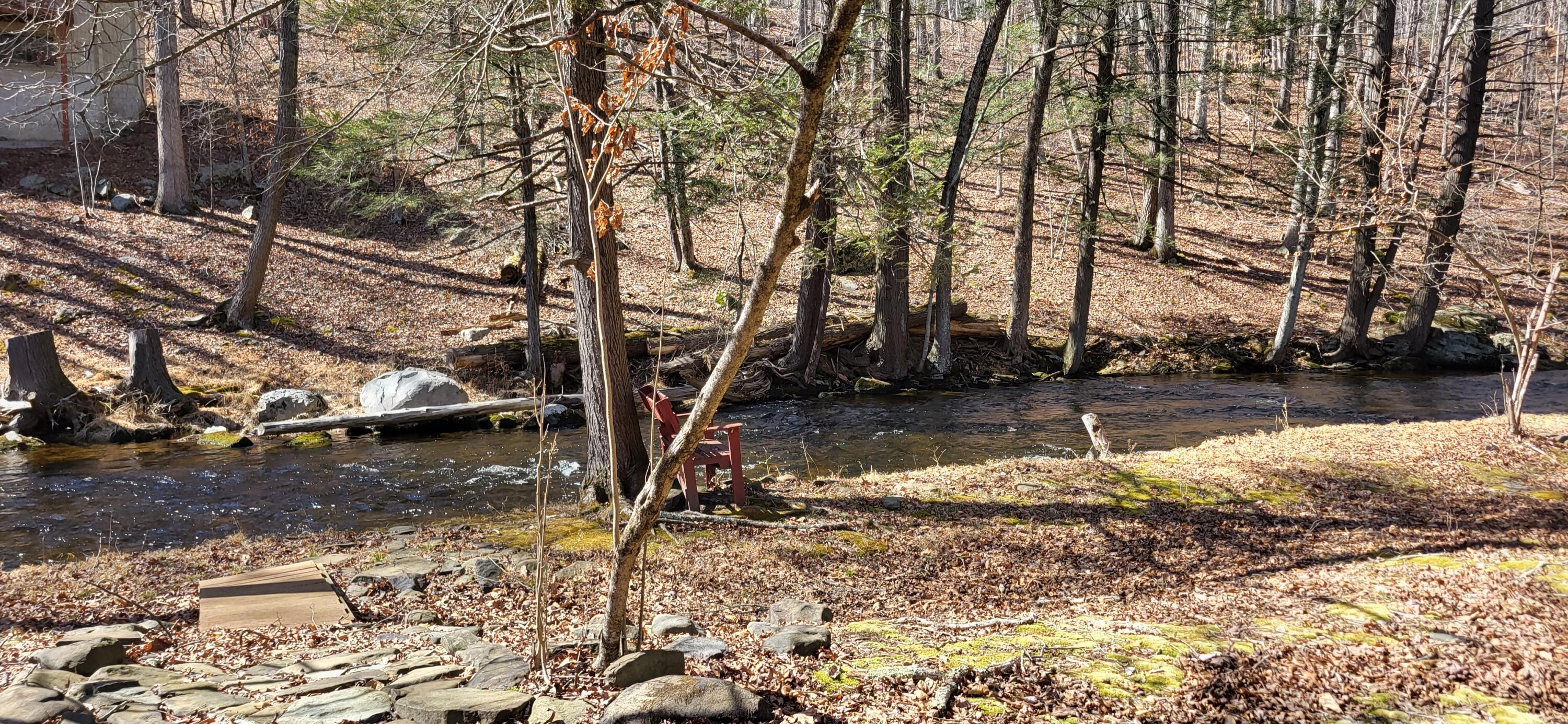 6298 Decker Road Bushkill, PA 18324 - Photo 37 of 65 20250319_142729