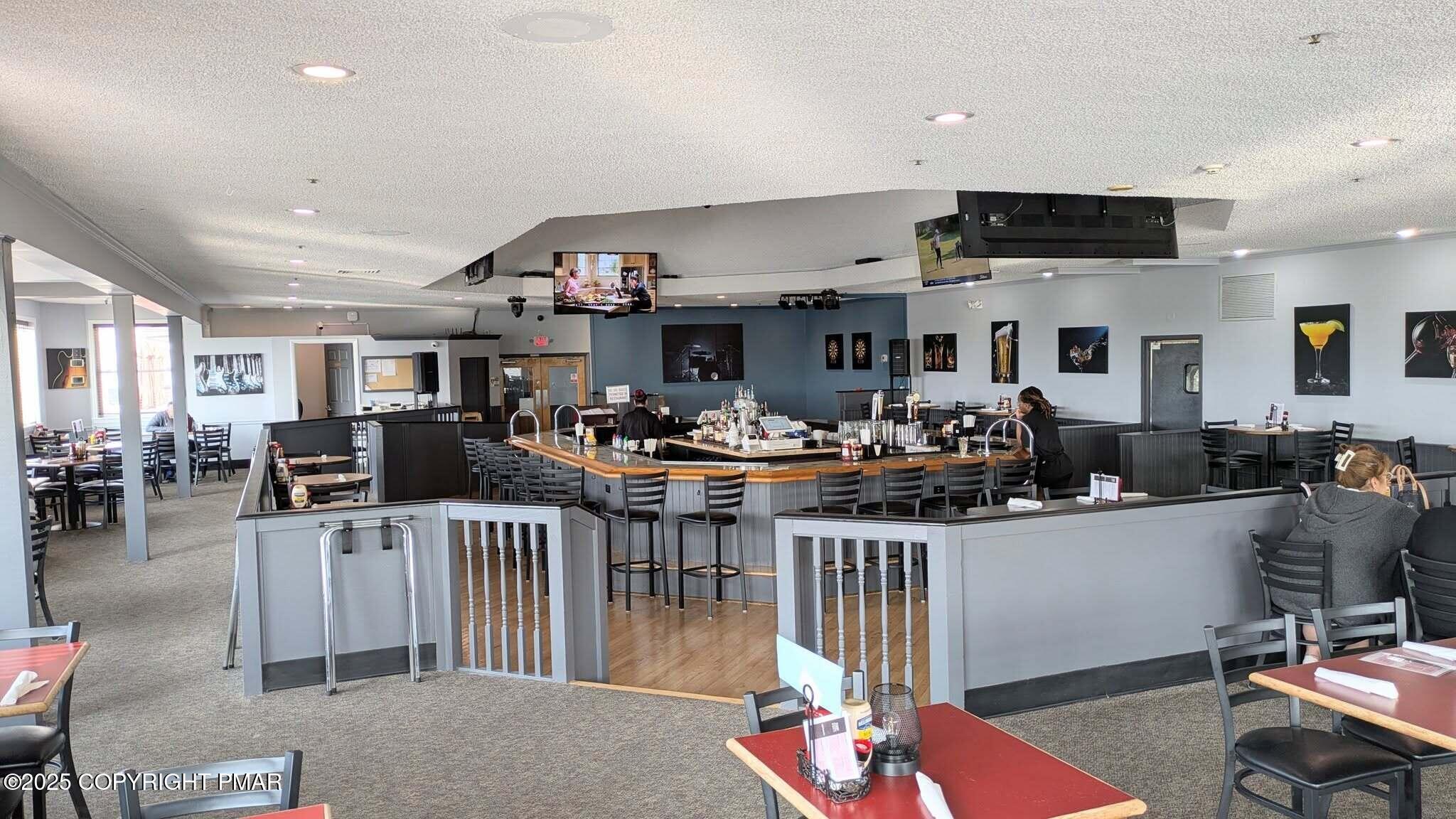 6298 Decker Road Bushkill, PA 18324 - Photo 51 of 65 9 TOW Restaurant