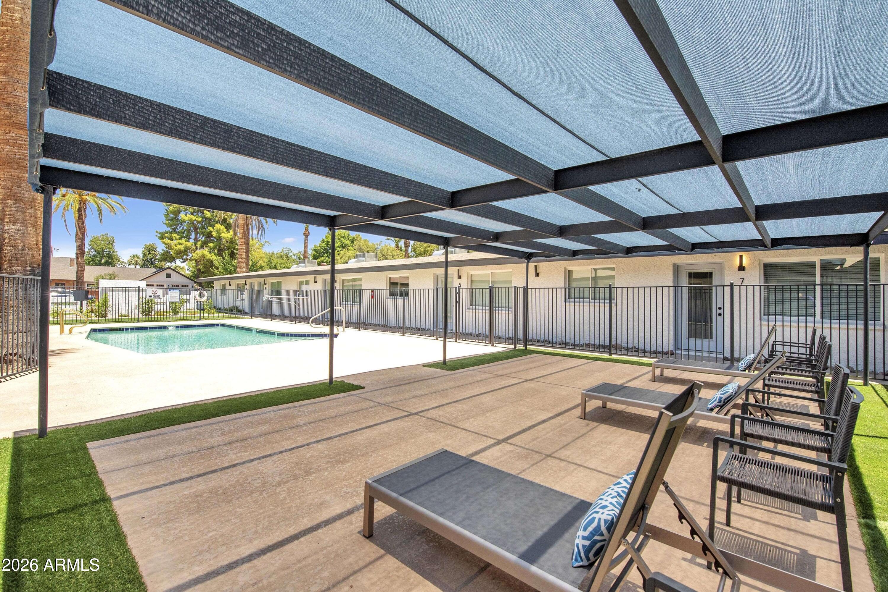 35 West Medlock Drive, Unit 4 Phoenix, AZ 85013 - Photo 20 of 23 _DSC6211-min