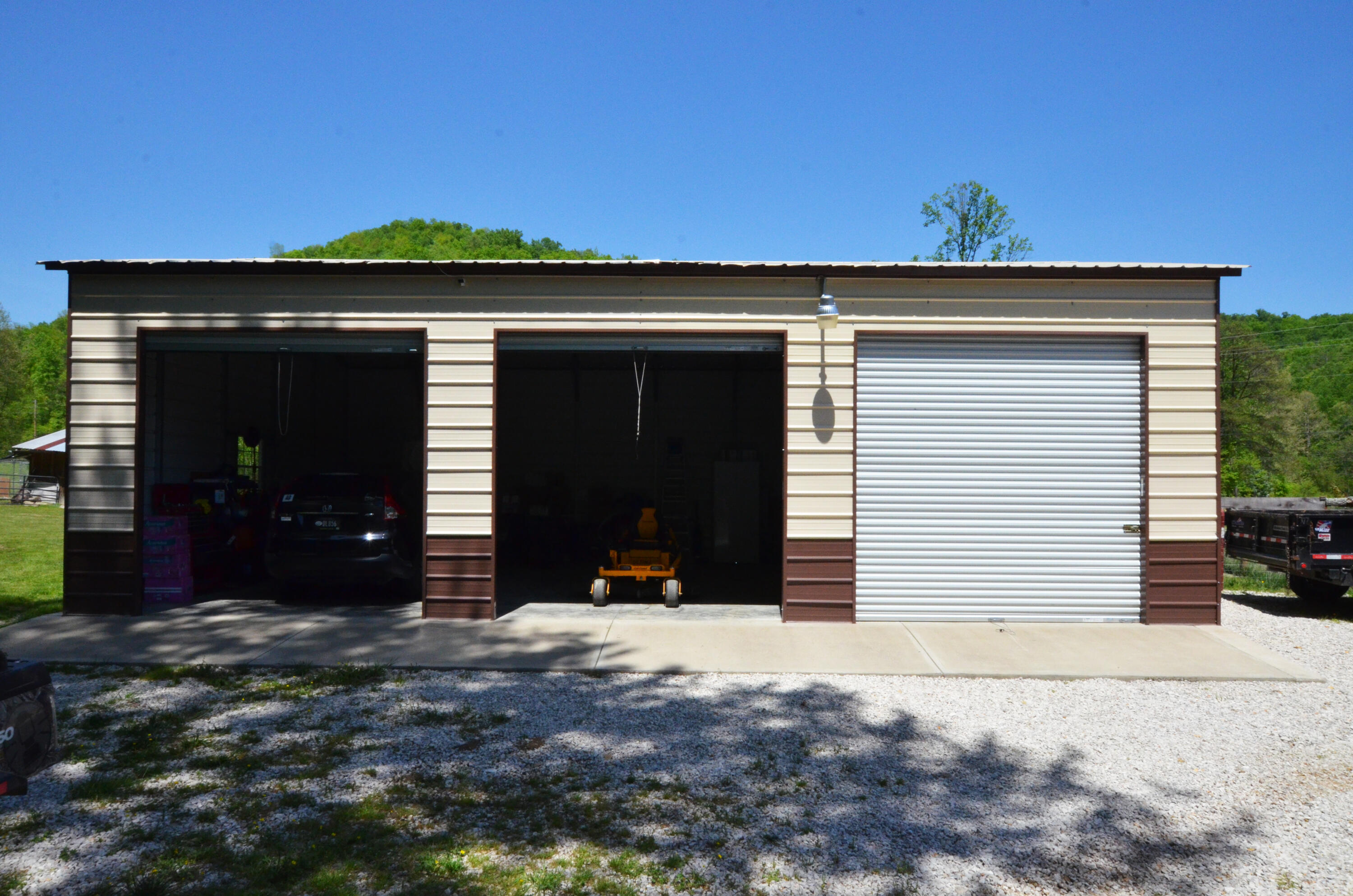 3425 Fitchburg Road Ravenna, KY 40472 - Photo 4 of 76 Brand new garage!