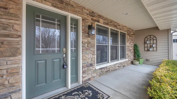 $559,900 | 1515 Hummingbird Lane, Plymouth, WI 53073