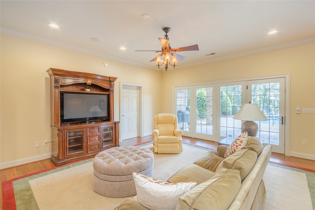 114 Willowbend Drive Anderson, SC 29621 - Photo 37 of 50