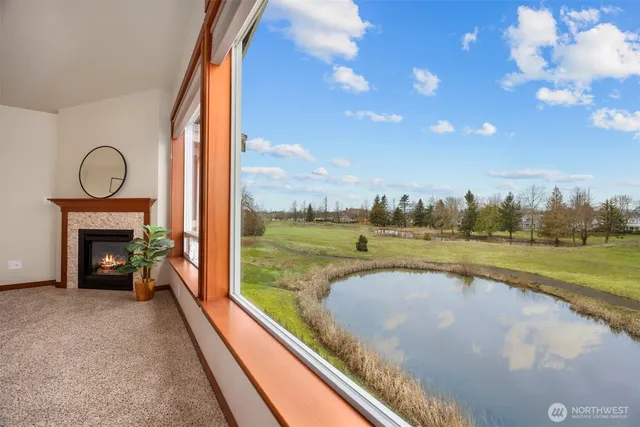 $395,000 | 212 West Maberry Drive, Unit 302, Lynden, WA 98264