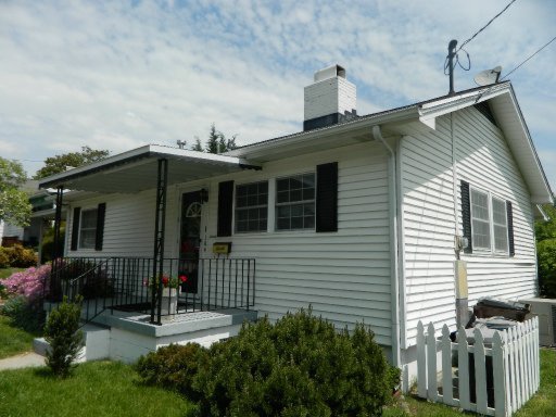 104 Packer Road Oak Ridge, TN 37830 - Photo 1 of 15 Primary Photo