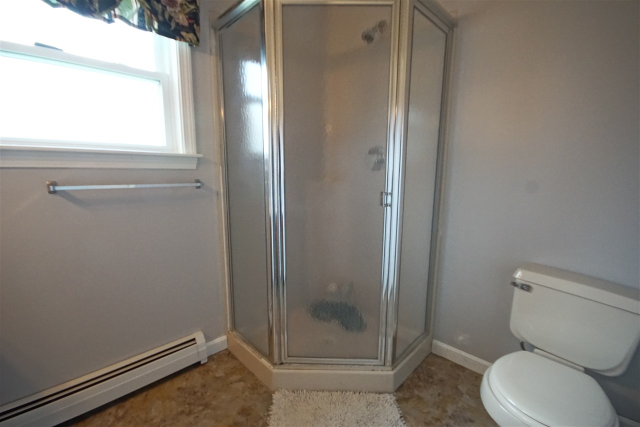 122 R Hampstead Road Derry, NH 03038 - Photo 20 of 26