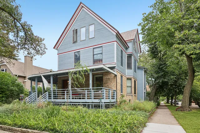 $1,195,000 | 1003 Wesley Avenue, Evanston, IL 60202