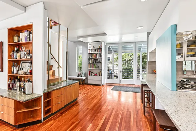 $1,195,000 | 1003 Wesley Avenue, Evanston, IL 60202