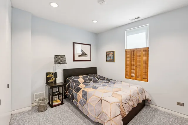 $1,195,000 | 1003 Wesley Avenue, Evanston, IL 60202