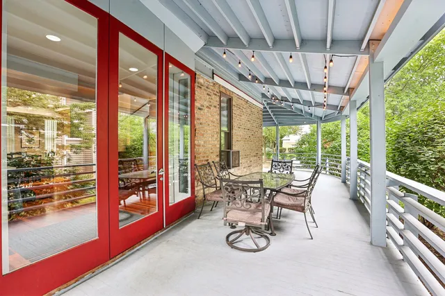 $1,195,000 | 1003 Wesley Avenue, Evanston, IL 60202