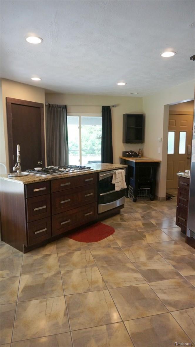 4628 Milner Road Stockbridge, MI 49285 - Photo 18 of 77 r.jpg