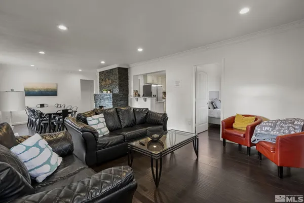 $2,600 | 125 Caliente Street, Reno, NV 89509