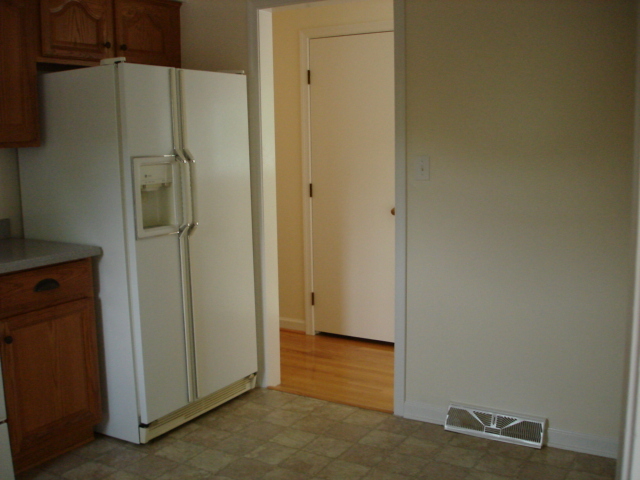 569 Olney Road Vinton, VA 24179 - Photo 5 of 19 Dining area in Kitchen