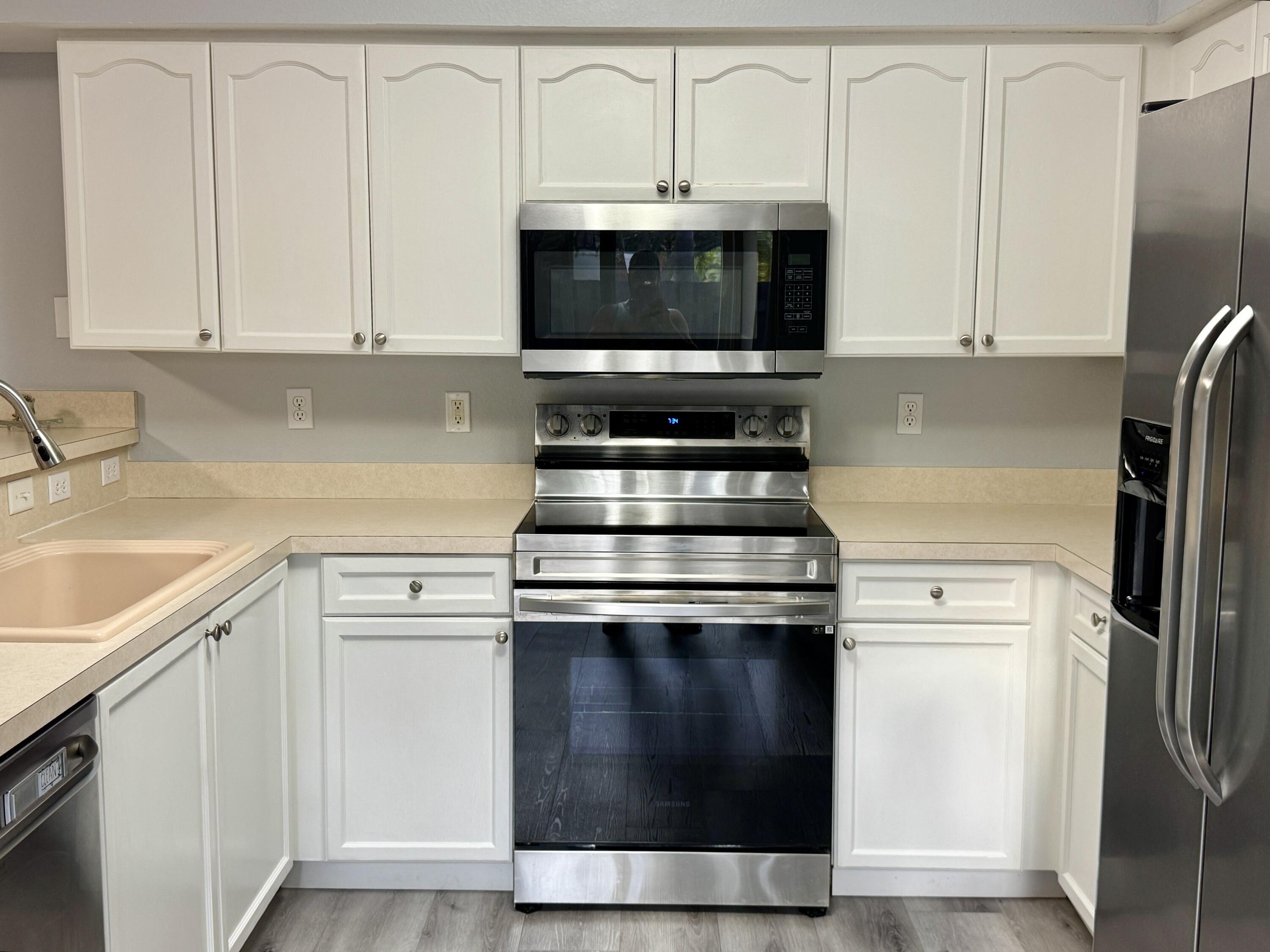 2216 White Pine Circle, Unit D Greenacres, FL 33415 - Photo 5 of 29 Kitchen View 2