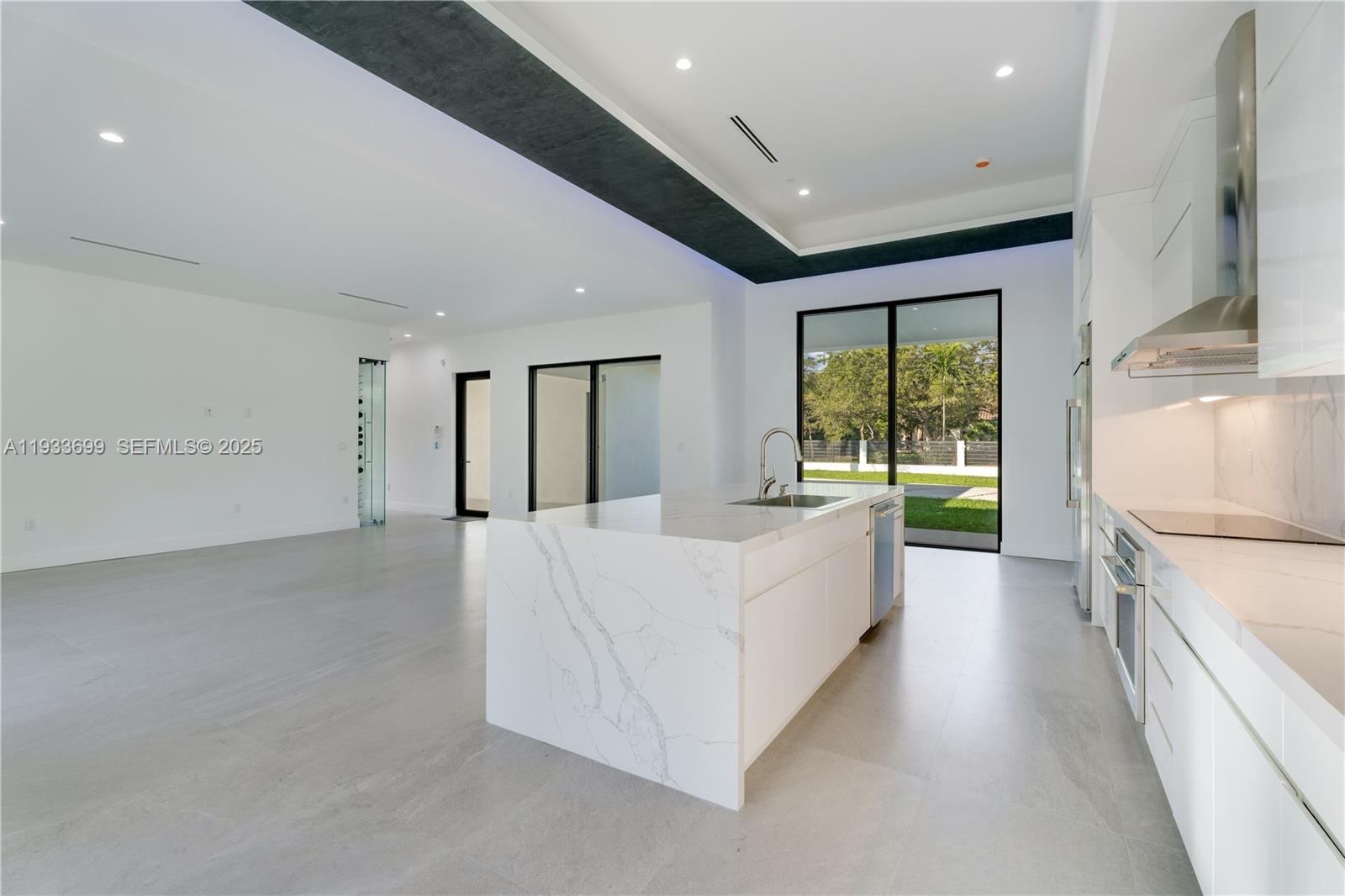 10398 Southwest 64th Street Miami, FL 33173 - Photo 12 of 88