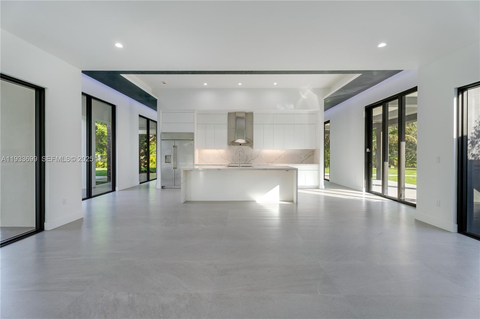 10398 Southwest 64th Street Miami, FL 33173 - Photo 13 of 88