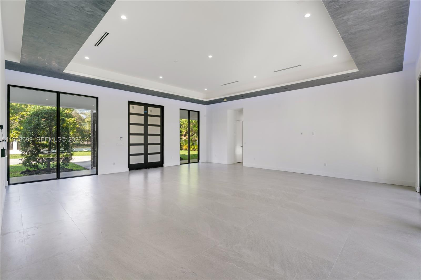 10398 Southwest 64th Street Miami, FL 33173 - Photo 14 of 96