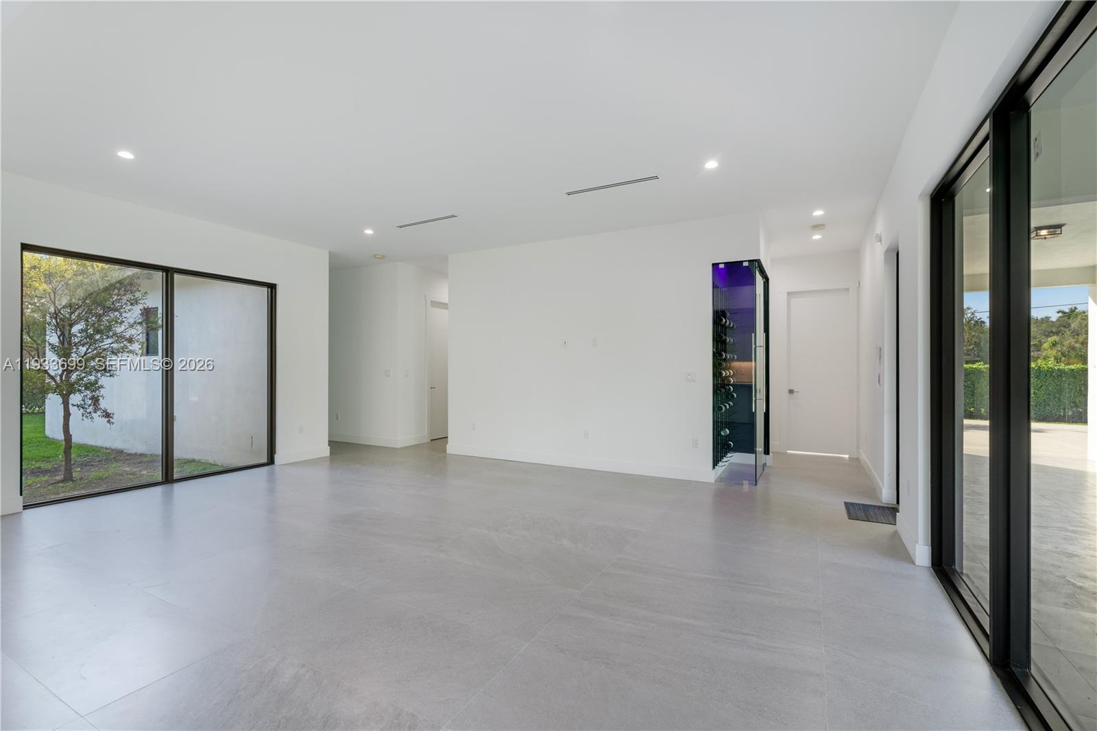 10398 Southwest 64th Street Miami, FL 33173 - Photo 23 of 96