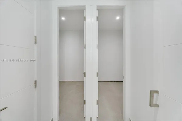 $3,990,000 | 10398 Southwest 64th Street, Miami, FL 33173
