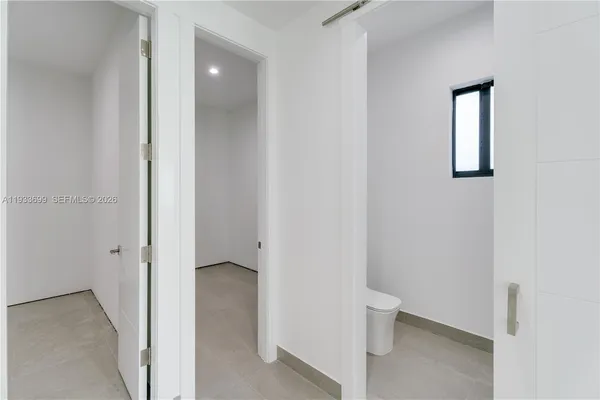 $3,990,000 | 10398 Southwest 64th Street, Miami, FL 33173