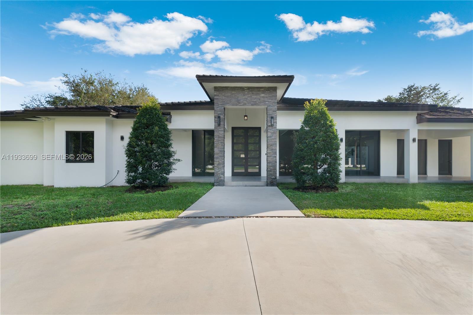 10398 Southwest 64th Street Miami, FL 33173 - Photo 9 of 96