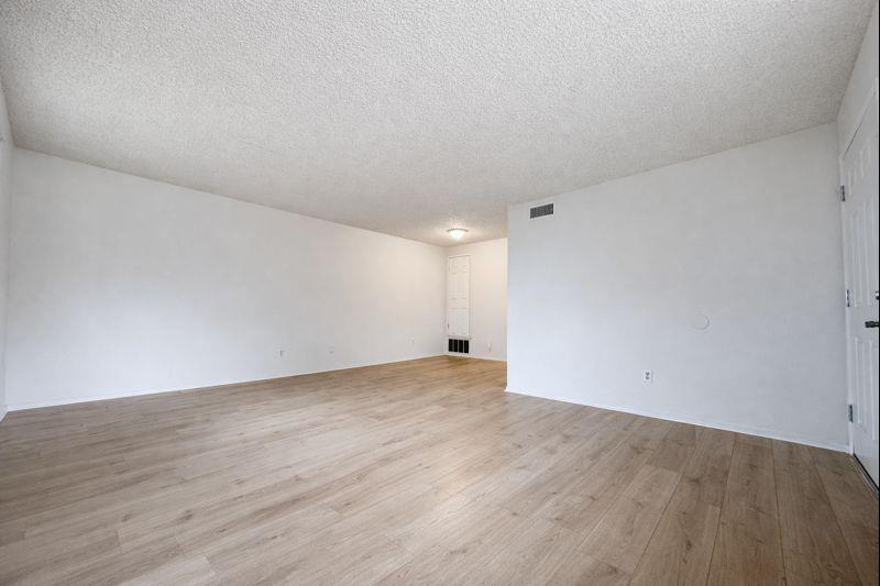 5600 Walerga Road, Unit 4 Sacramento, CA 95842 - Photo 7 of 23