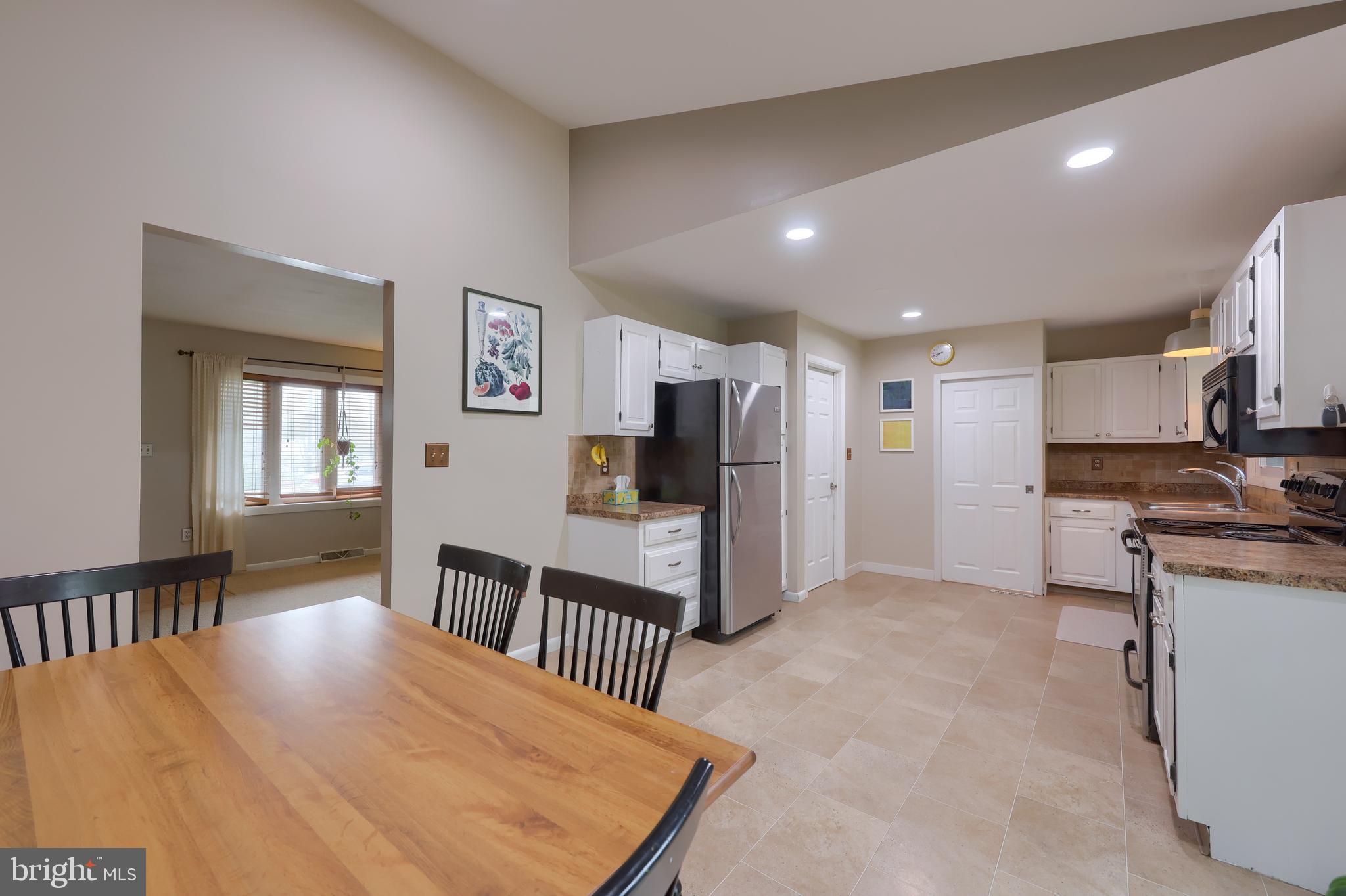 122 South Oak Street Lititz, PA 17543 - Photo 14 of 32