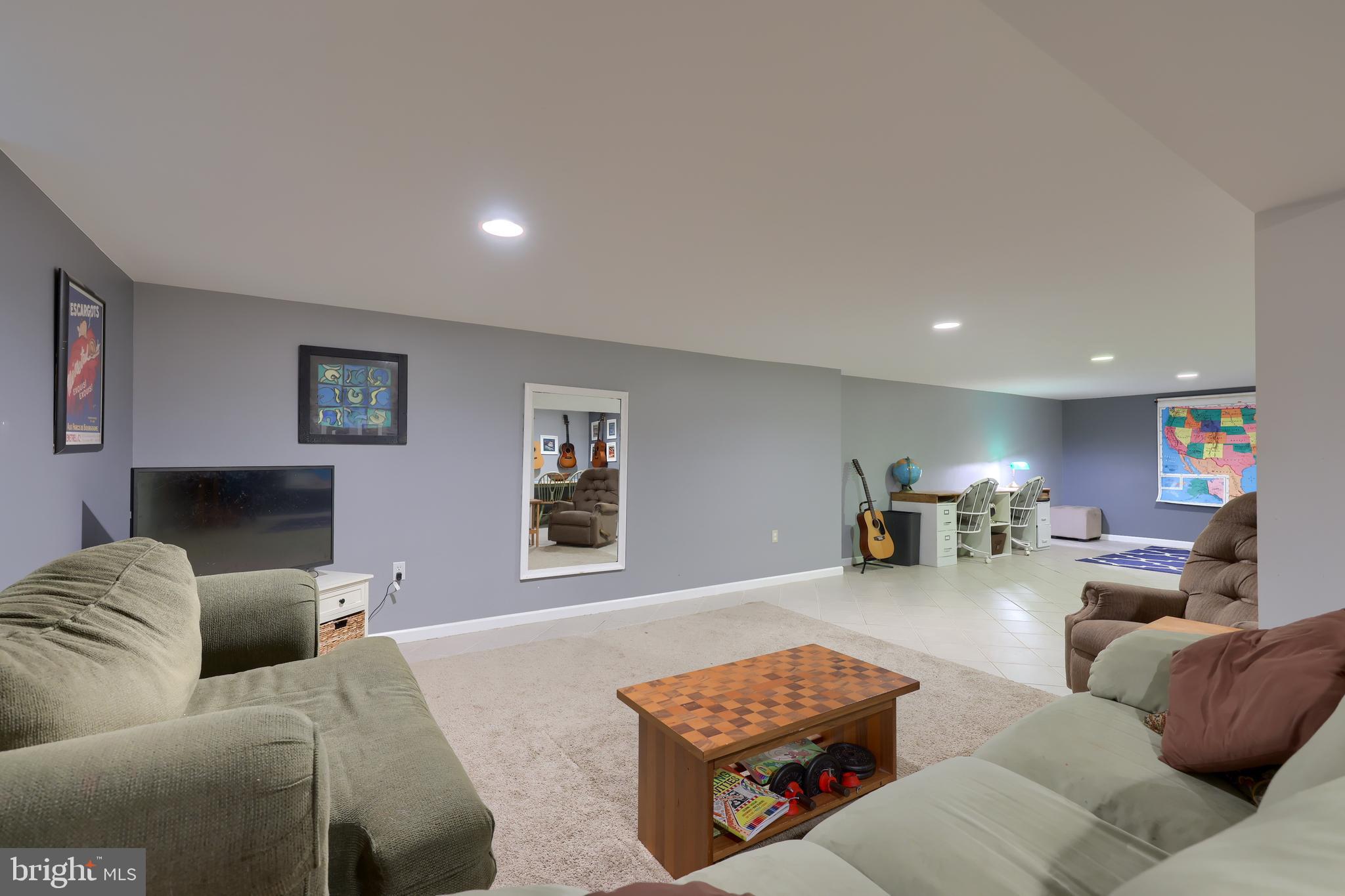 122 South Oak Street Lititz, PA 17543 - Photo 24 of 32