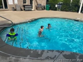 $599,999 | 2025 Villa View Court, Jeffersonville, IN 47130