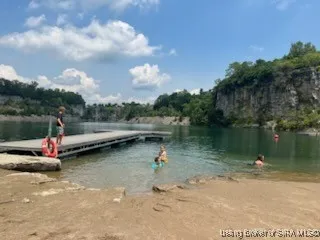 $599,999 | 2025 Villa View Court, Jeffersonville, IN 47130