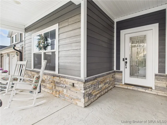 $589,000 | 2025 Villa View Court, Jeffersonville, IN 47130