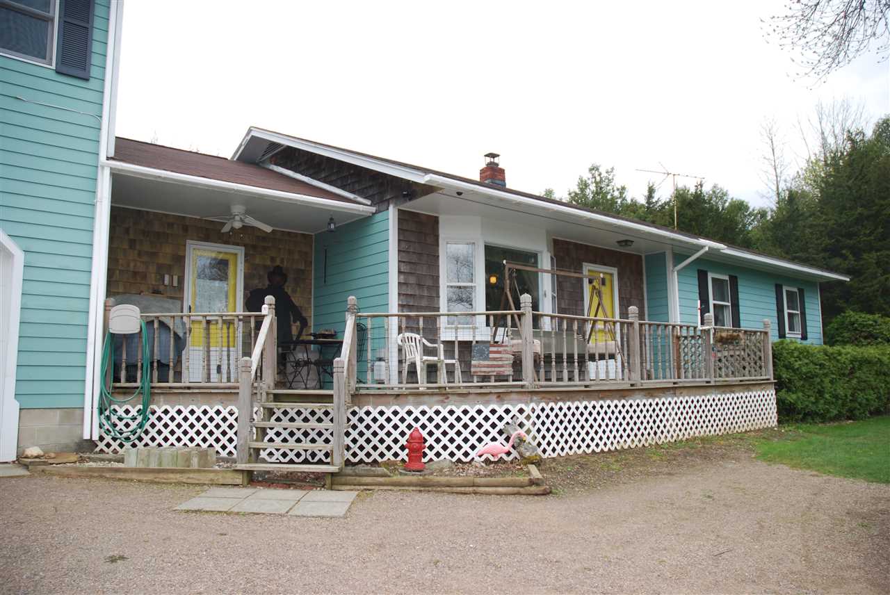 89 Hyde Road Grand Isle, VT 05458 - Photo 1 of 31 Gallery Image 1