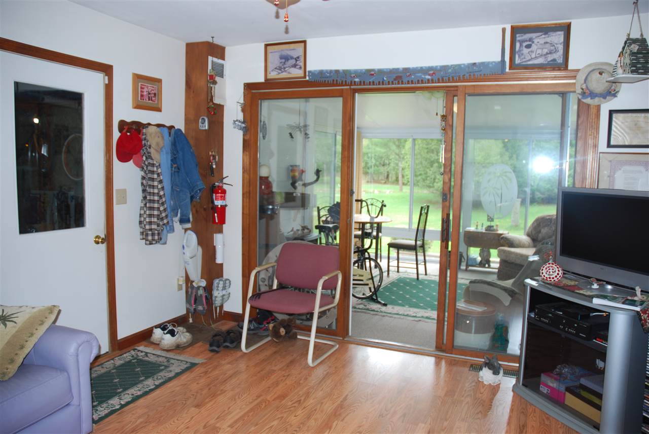 89 Hyde Road Grand Isle, VT 05458 - Photo 13 of 31 Gallery Image 13