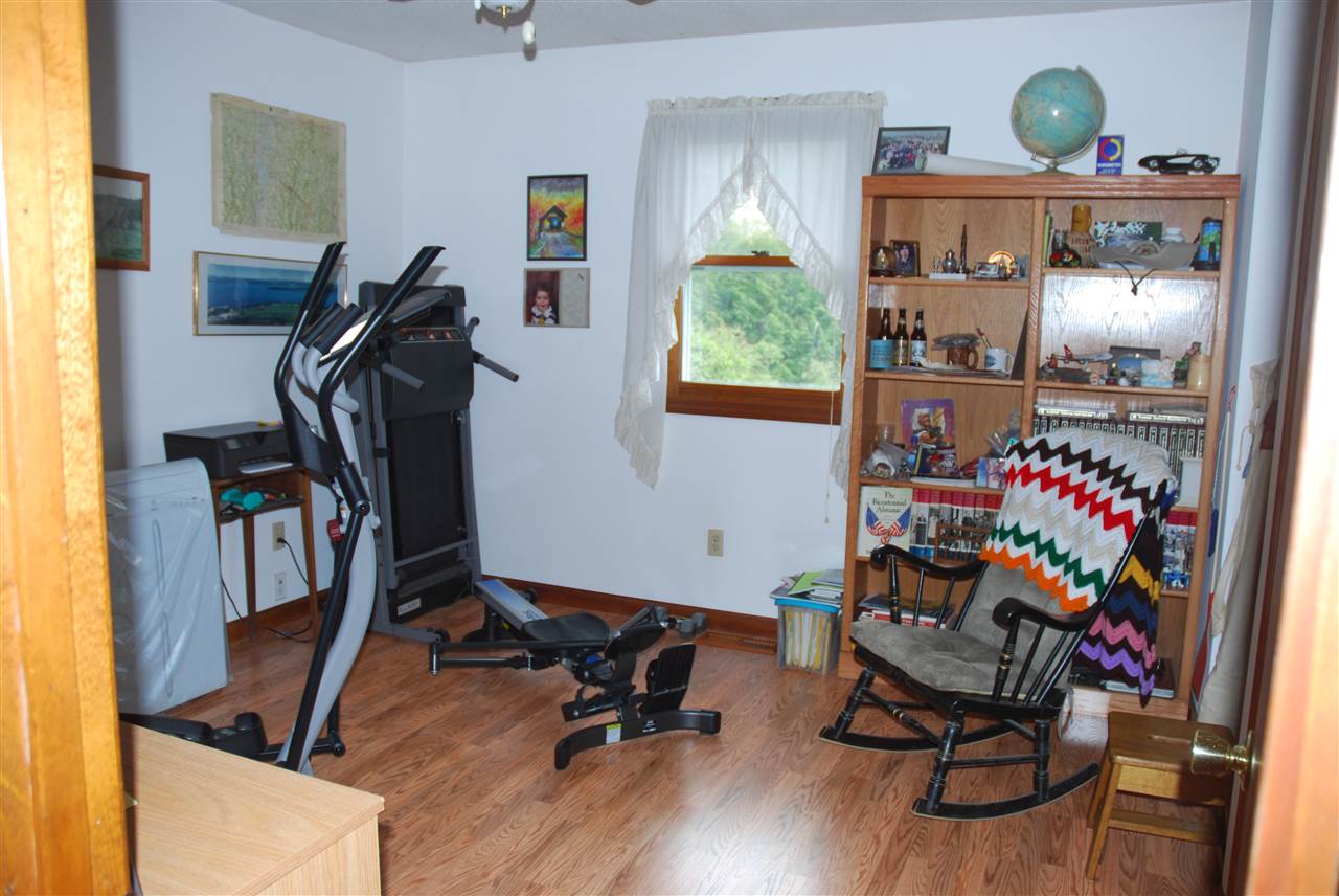 89 Hyde Road Grand Isle, VT 05458 - Photo 17 of 31 Gallery Image 17