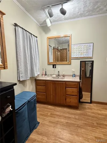 $145,000 | 405 North Vine Street, Nokomis, IL 62075