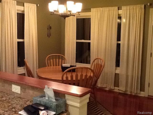 5164 Sullivan Road Lapeer, MI 48446 - Photo 12 of 24 dining (Small).jpg