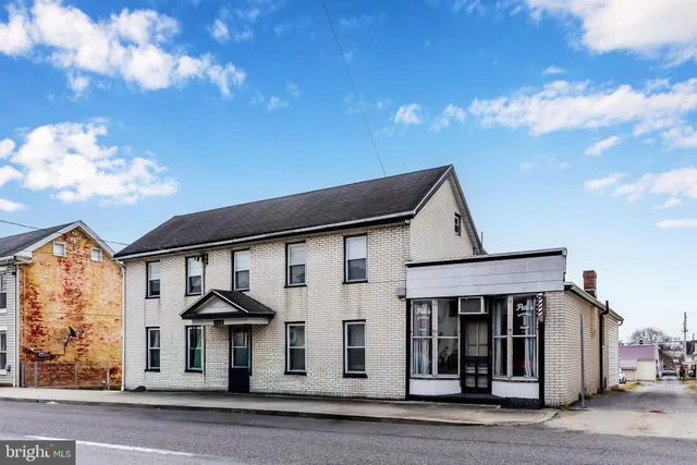 $297,500 | 260 Lincoln Way West, Chambersburg, PA 17201