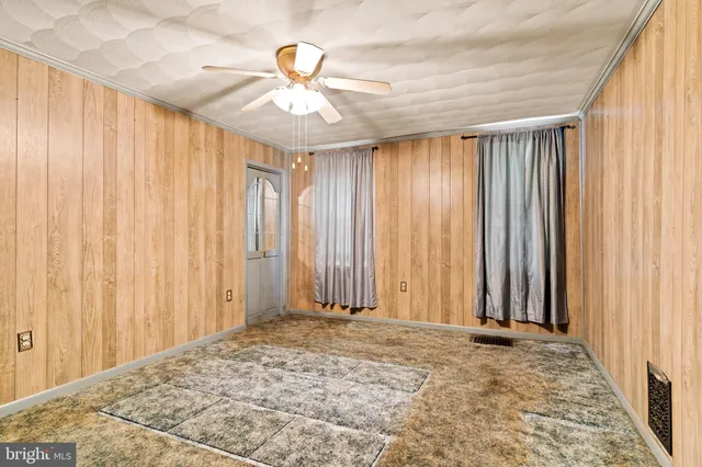 $297,500 | 260 Lincoln Way West, Chambersburg, PA 17201