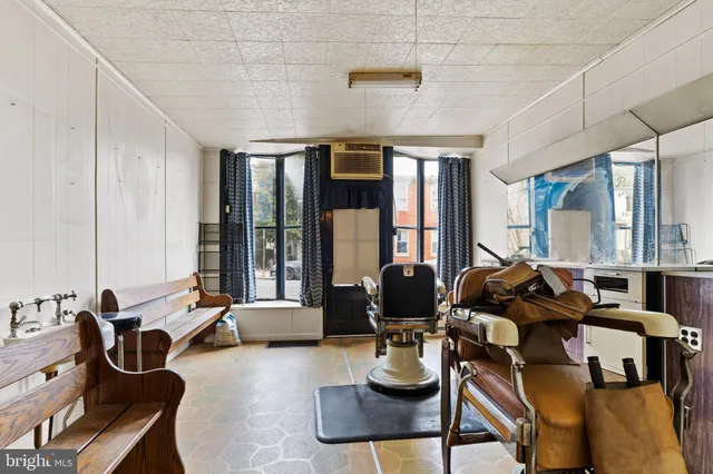 $297,500 | 260 Lincoln Way West, Chambersburg, PA 17201