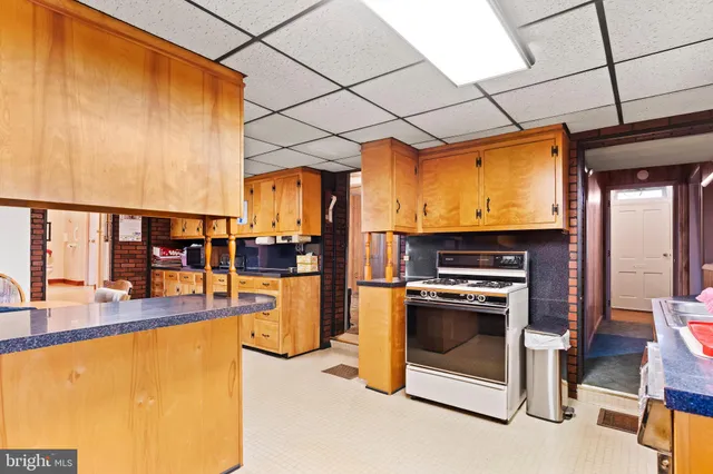 $297,500 | 260 Lincoln Way West, Chambersburg, PA 17201