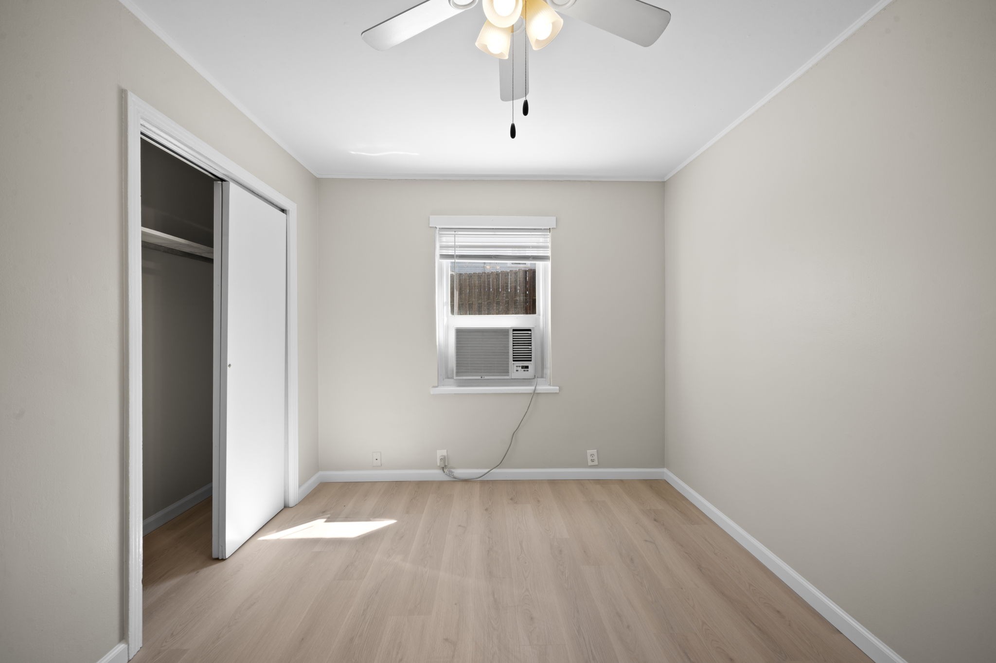 521 Hawkins Road, Unit 4 Clarksville, TN 37040 - Photo 13 of 16